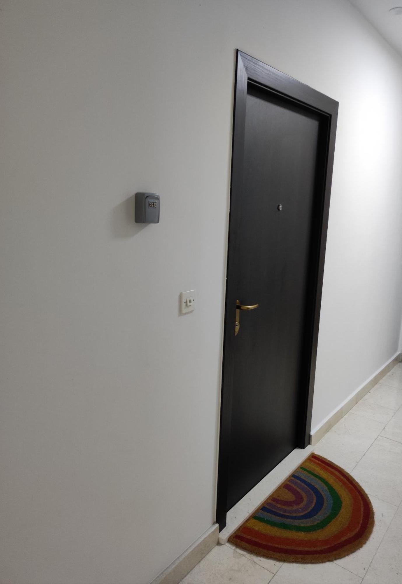 Center Apartment Pia Omis Exterior photo